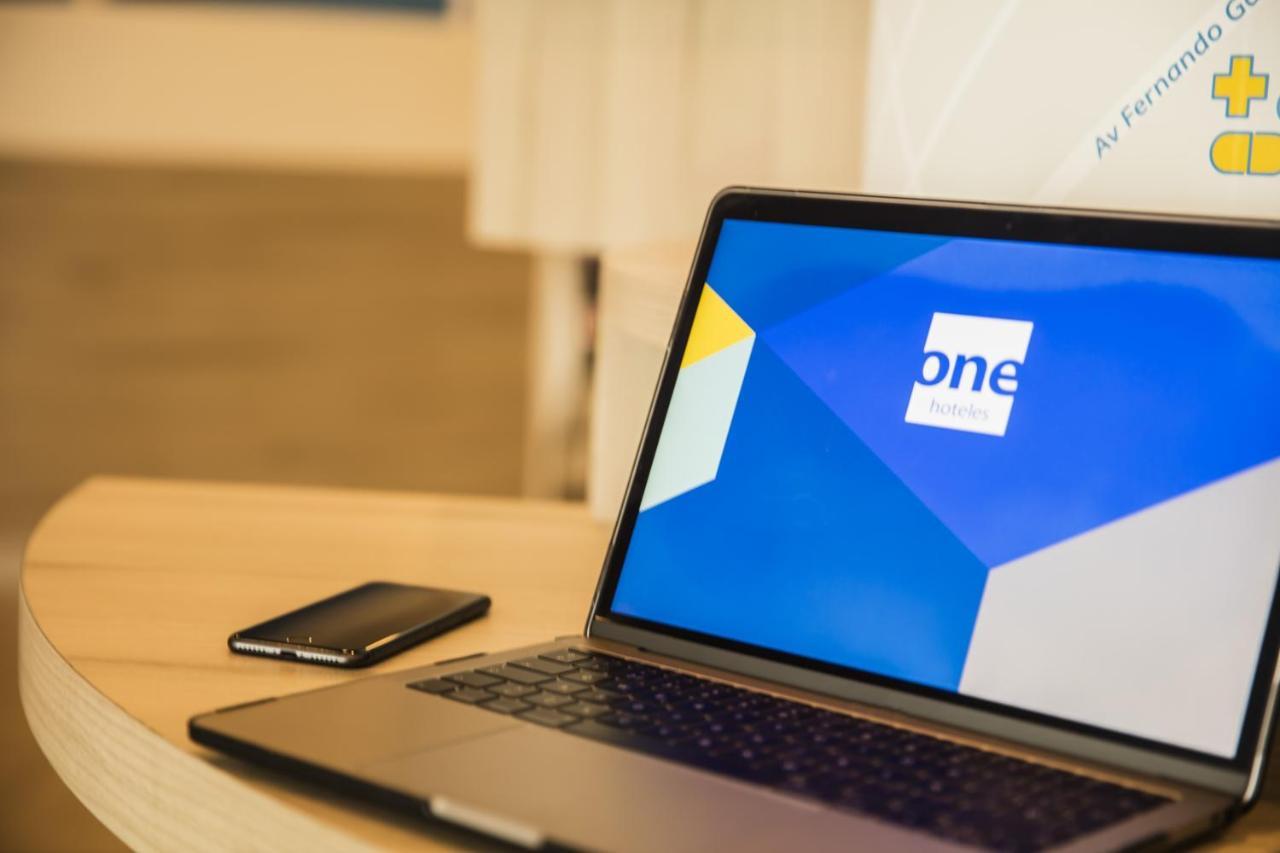 One Monterrey Tecnologico Hotell Eksteriør bilde